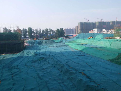 建綠色無塵工地 樹環保安全標兵 宛城區政府觀摩五里堡街道建筑施工工地揚塵污染治理工作