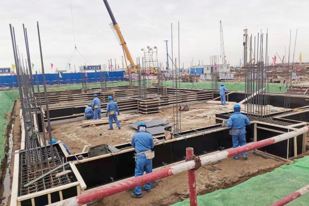 天河偉業建設公司中石化乙烯項目獲“首件樣板工程”榮譽
