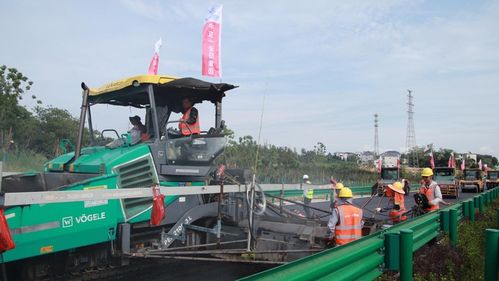 端午假期不休息 公路建設(shè)不 打烊